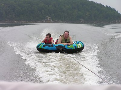 ./2004/Boating/thumbboatRollins09-04